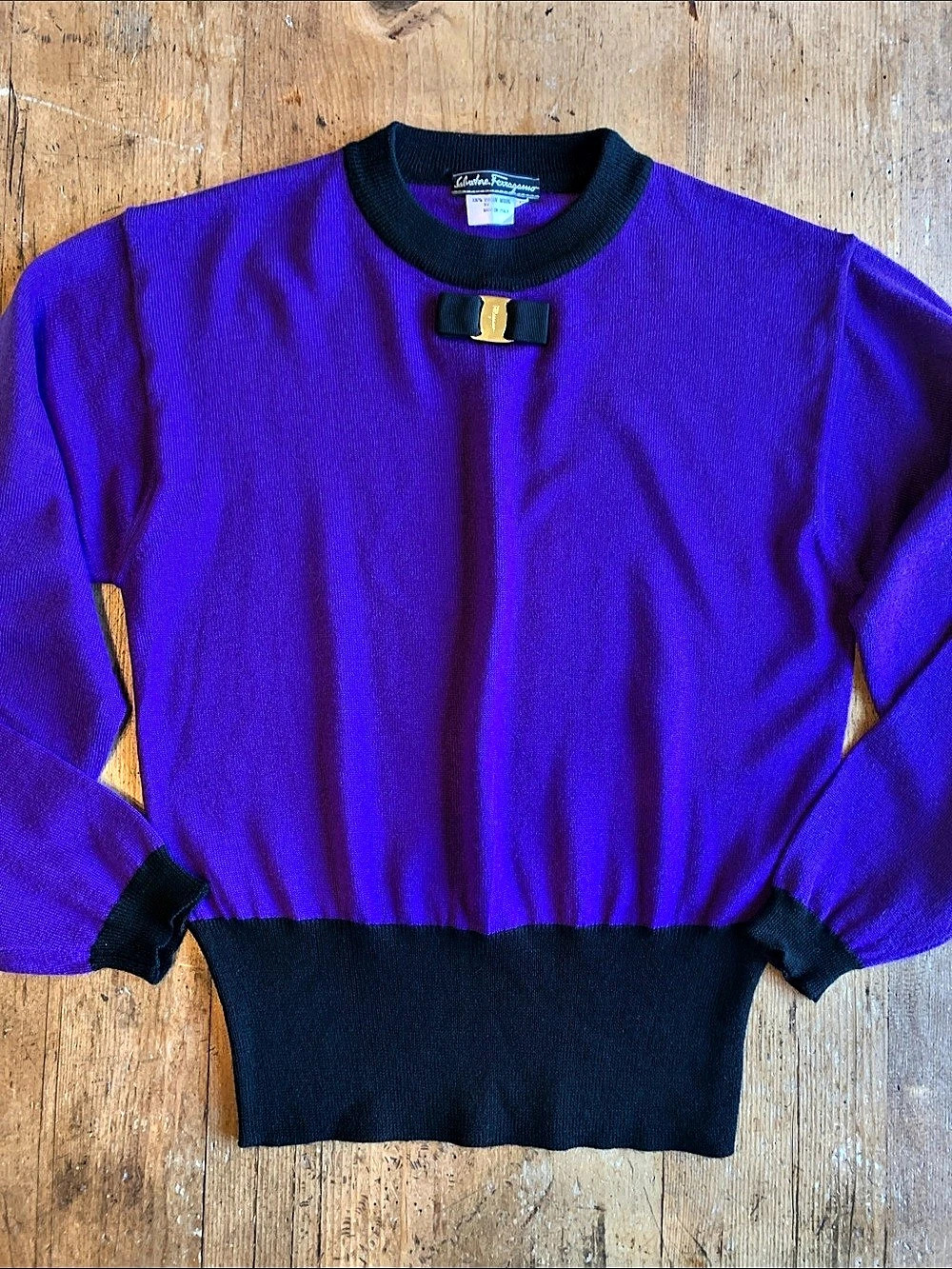 Salvatore Ferragamo Vintage Vara Bow Wool Sweater Size Small
